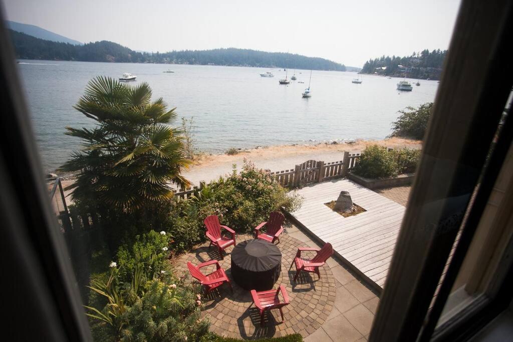 Iconic 3-Story Waterfront 'Marina House' W/ View Villa Gibsons Buitenkant foto